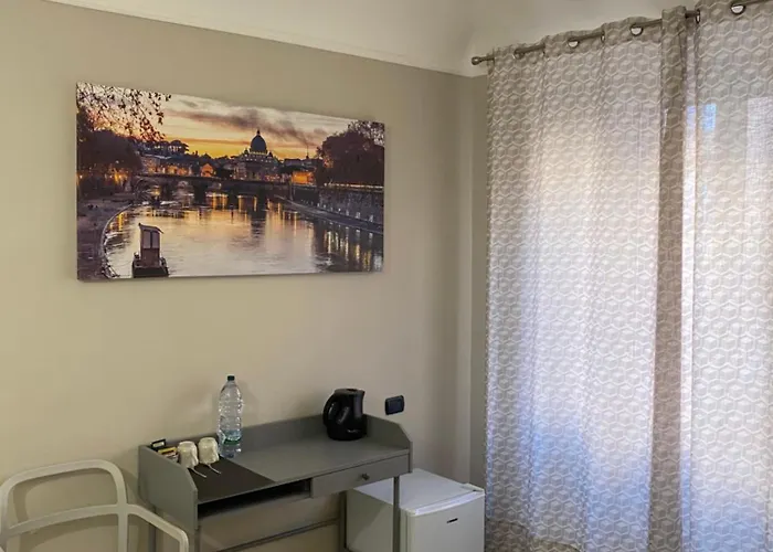 招待所 Paradiso 4*